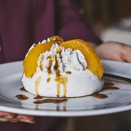 Nocleg ze śniadaniem Elise Park 4*