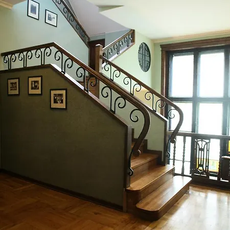 Bed and Breakfast Elise Park 4*