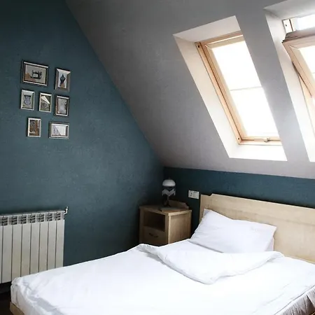 Nocleg ze śniadaniem Elise Park 4*